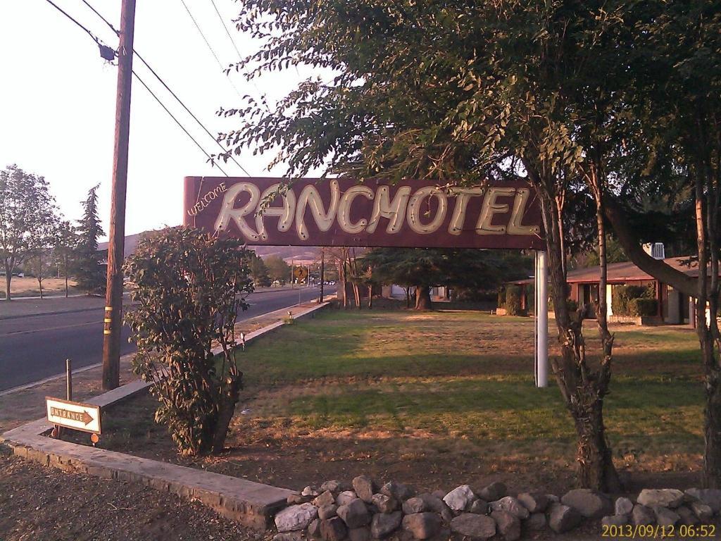 Ranch Motel Tehachapi Exterior photo